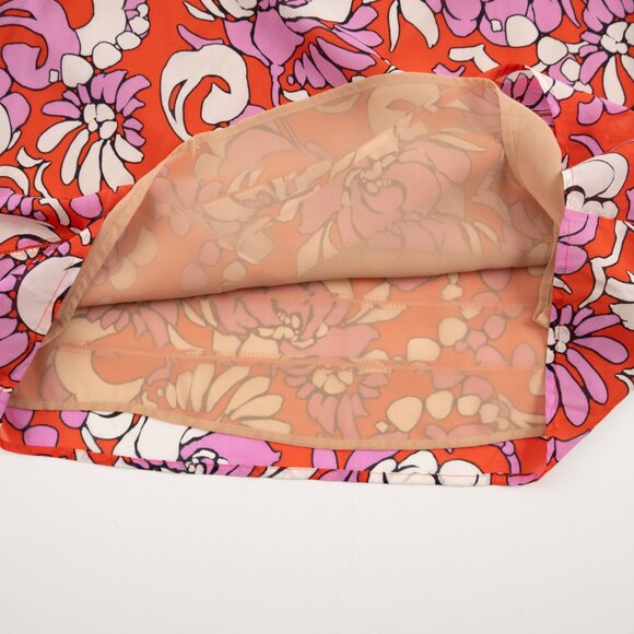 NEW TRINA TURK Light Hearted Top silk print size M - Picture 8 of 10